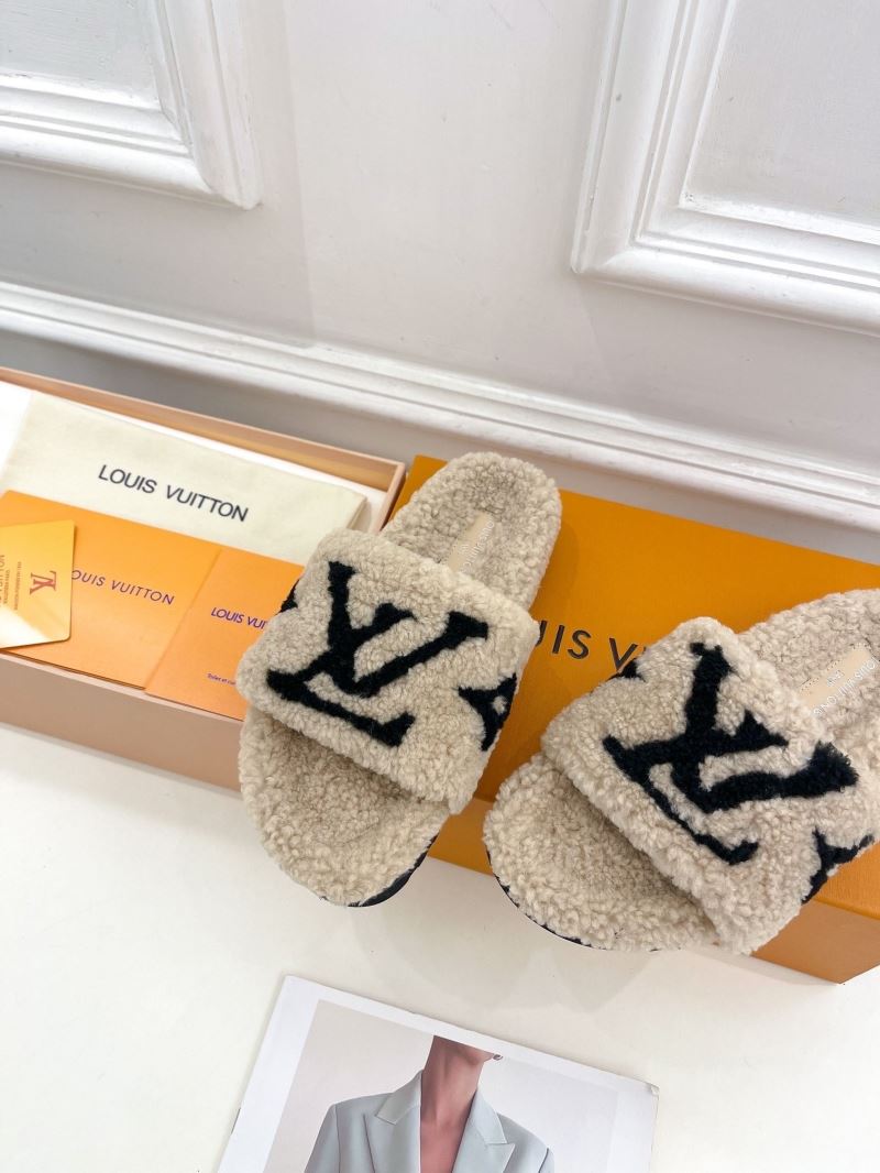 Louis Vuitton Slippers